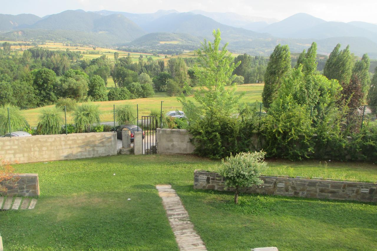 Alberg La Bruna Bellver De Cerdanya Exterior foto